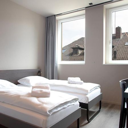 Meininger Hotel Bremen Hauptbahnhof Exterior foto