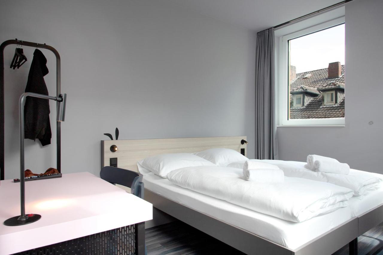 Meininger Hotel Bremen Hauptbahnhof Exterior foto