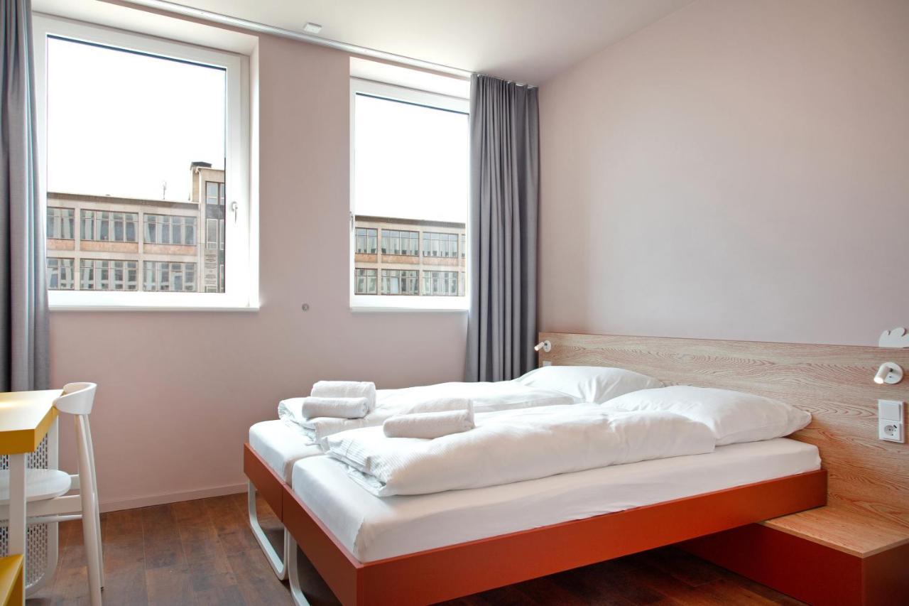 Meininger Hotel Bremen Hauptbahnhof Exterior foto